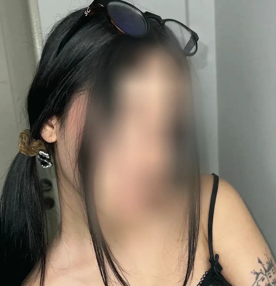 Linda, 22